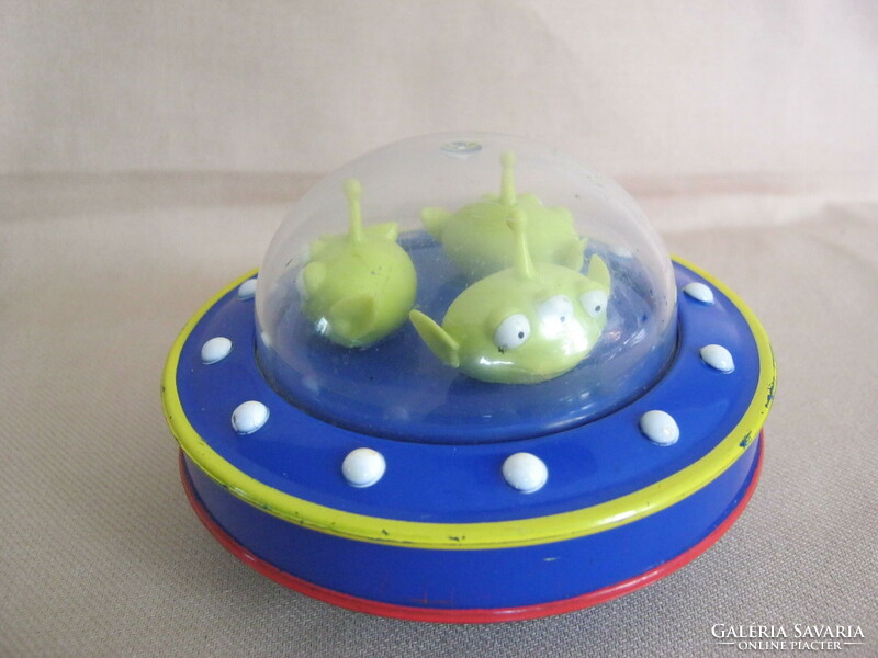 Ufo Disney Pixar műanyag játék