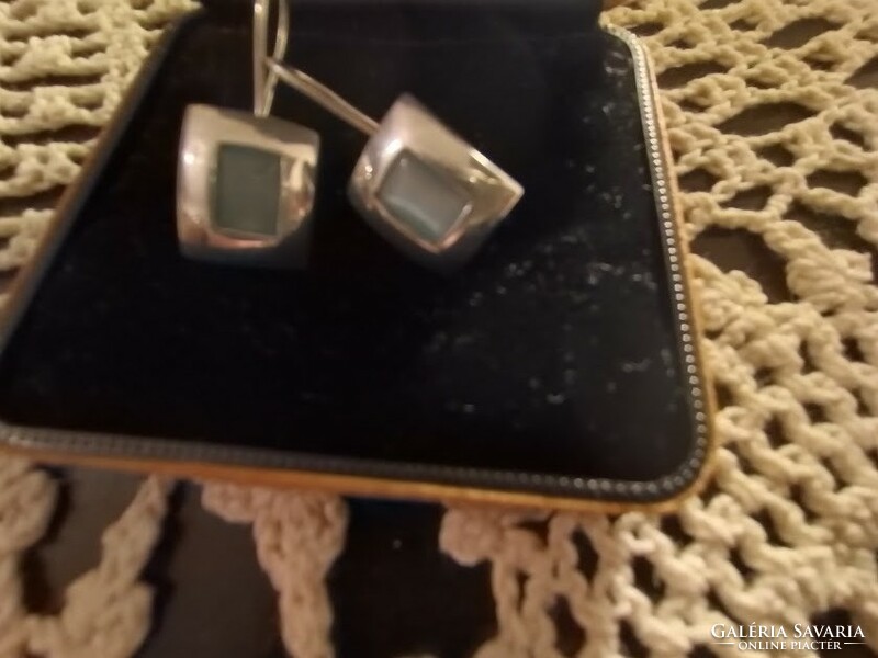 Silver blue stone earrings, showy piece! Art deco beauty