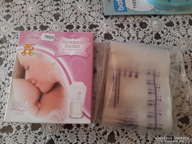 2 manual breast pumps, breast pump and accessories together, negotiable