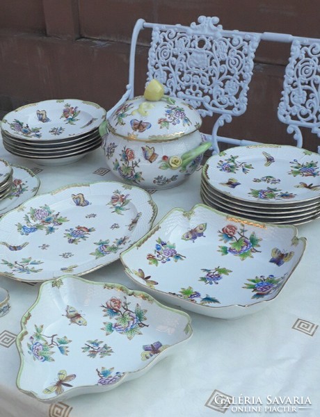 Herend Victorian tableware for 6 people