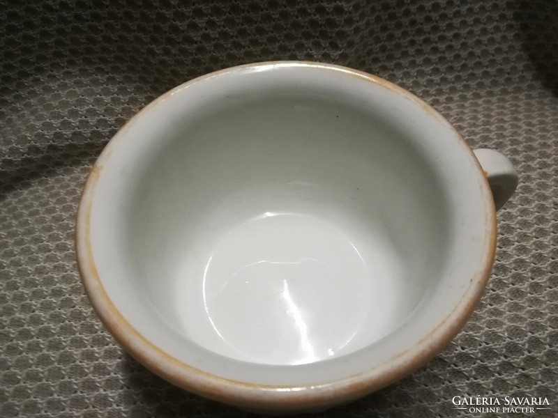 Thick-walled, porcelain komachi cup