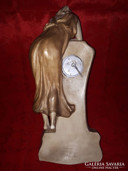 Royal dux mantel clock