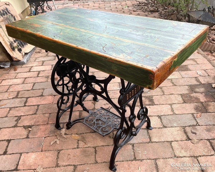 Hall table, storage, laptop table with baroque pattern cast iron bobbin sewing machine feet