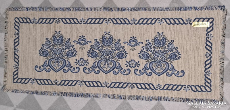 Folk woven rug (m4404)