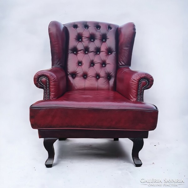 A786 English chesterfield leather armchair with ears