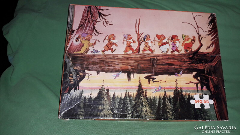 Retro Hungarian disney seven dwarfs - puzzle assembling game 240 pieces according to the pictures