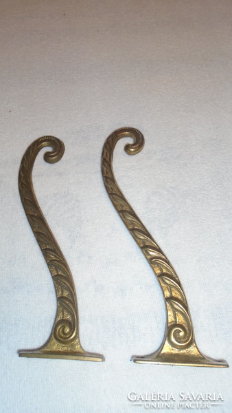 2 Old solid copper darkening connectors