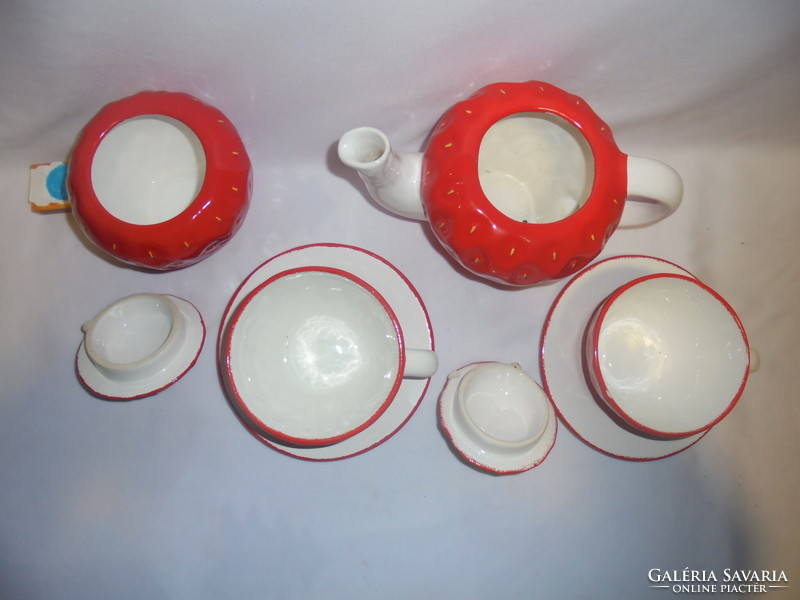 Pickwick strawberry tea set - for two
