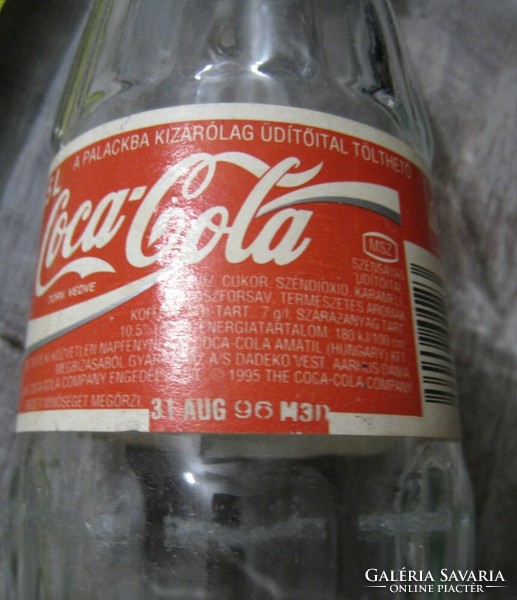 Coca-Cola üveg, 1996-ból