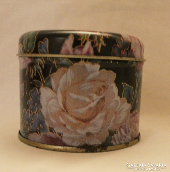 Nice little metal box with flowers