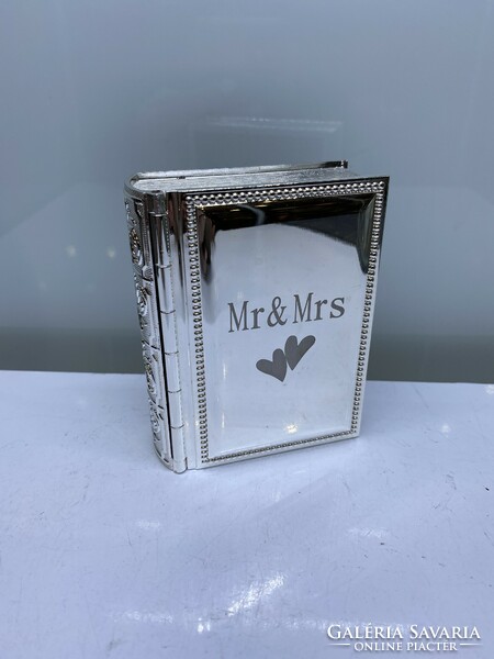 Mr&mrs jewelry holder