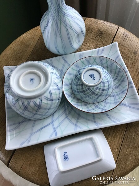 Kézműves Japán porcelán készlet egyben, jelzett