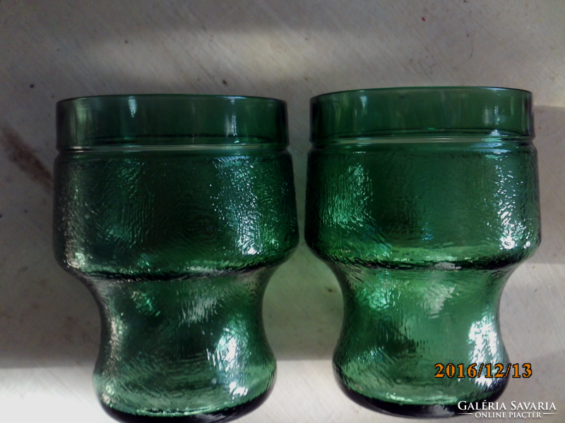 2 Retro green glass glasses
