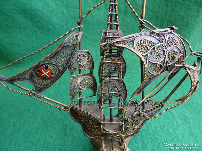 Antique filigree silver santa maria miniature ship figure 120gr