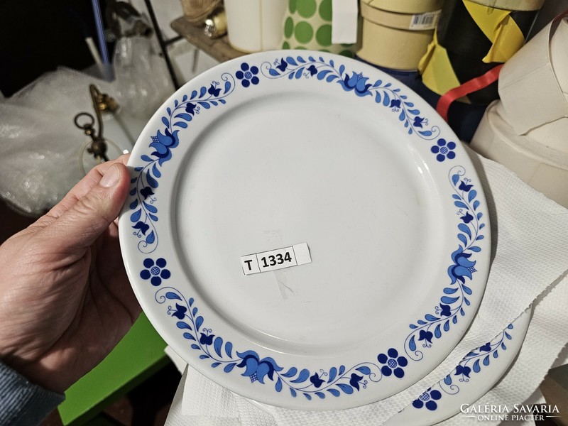 T1334 plain blue Hungarian pattern flat plate 23.5 cm