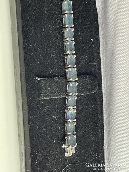 Shiny blue sapphire 925 st. Silver tennis bracelet.