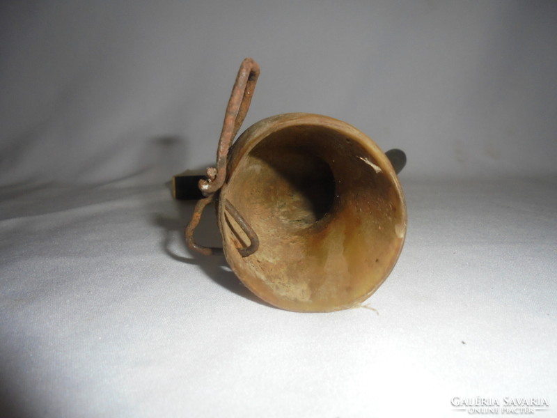Old horn scythe holder