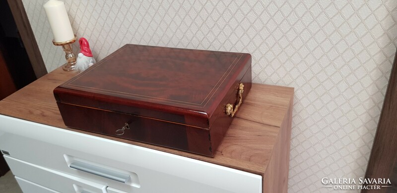 Large antique treasure chest...