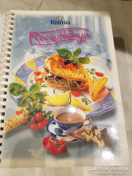 8 db szakácskönyv, sok-sok recepttel