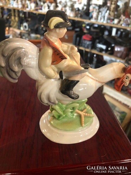 Herend Rooster Marci figurine, 18 cm porcelain sculpture.