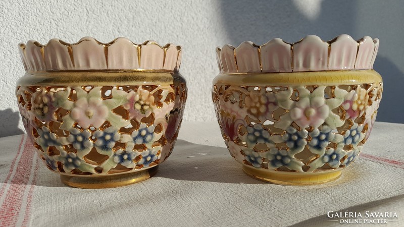 Pair of Zsolnay antique openwork decorative ceramic bowls, 1880s