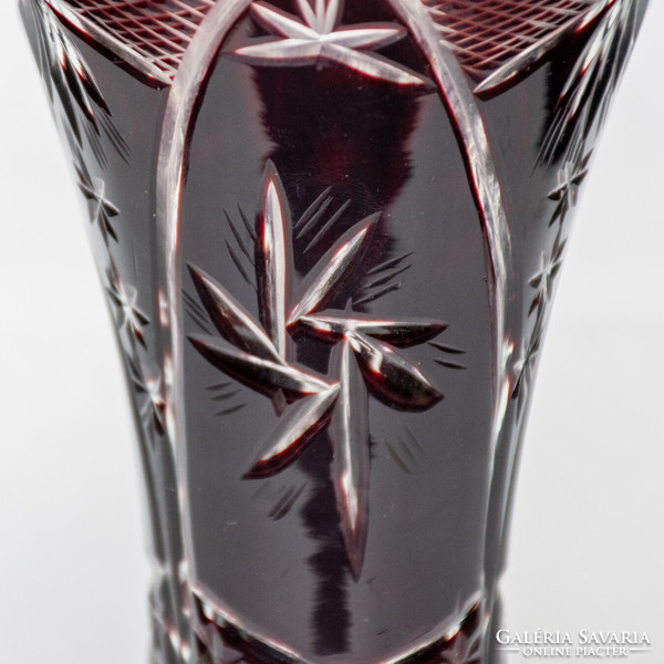 Bíborpácolt üveg váza