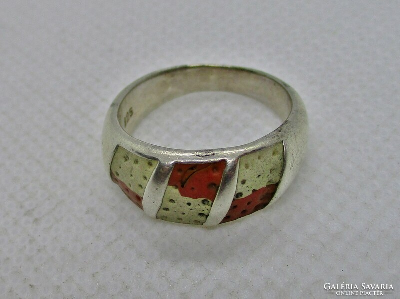 Nice small hand-crafted enamel silver ring