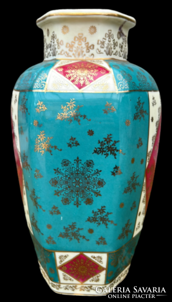 Antique altwien porcelain vase