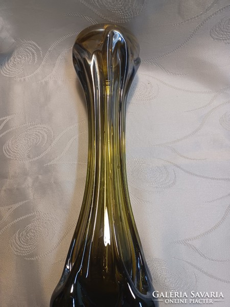 Cseh üveg váza