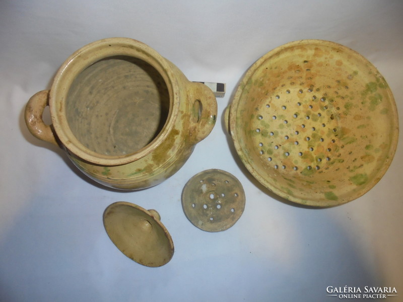 Glazed earthenware strainer, strainer with small strainer and pasta strainer with legs - together