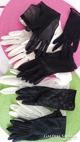 A pack of old or antique gloves together