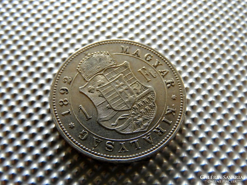 1892 About Körmöcbánya silver in a 1 ft forint capsule. Margin inscription: coat of arms above (19kcb19)