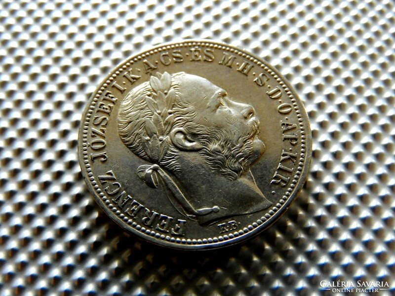 1892 KB Körmöcbánya ezüst 1 Ft forint KAPSZULÁBAN . Peremirat olvasható: címer felül (19KCB19)