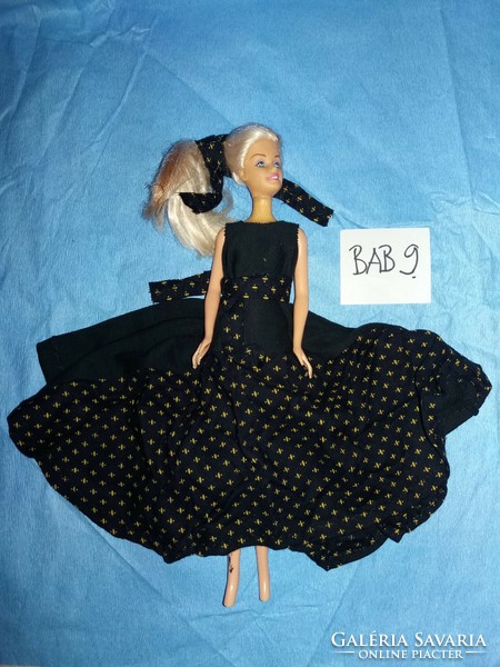Retro beautiful barbie-style doll, according to the pictures, bean 9