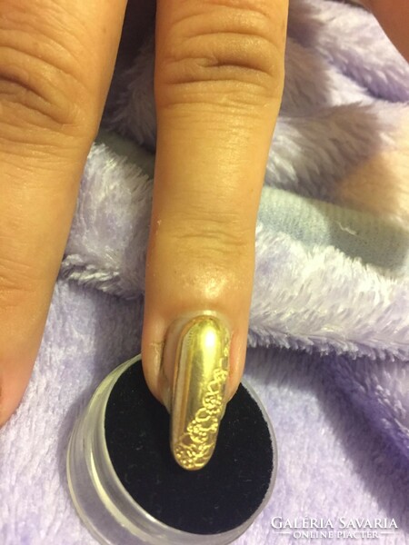 14K crushed gold artificial nails