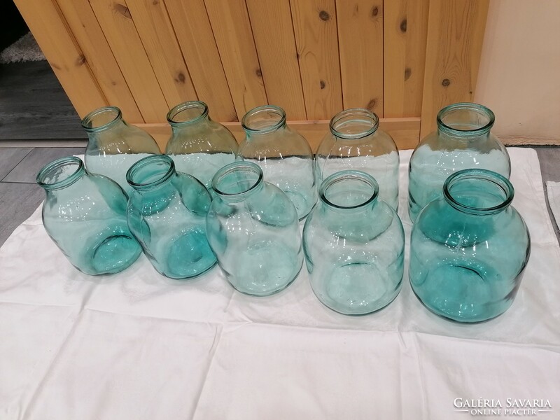 Special, colored and shaped antique mason jars of 3 liters