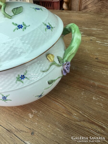 O Herend porcelain soup bowl