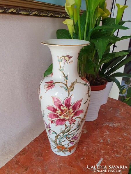 Large vase with orchid pattern from Zsolnay