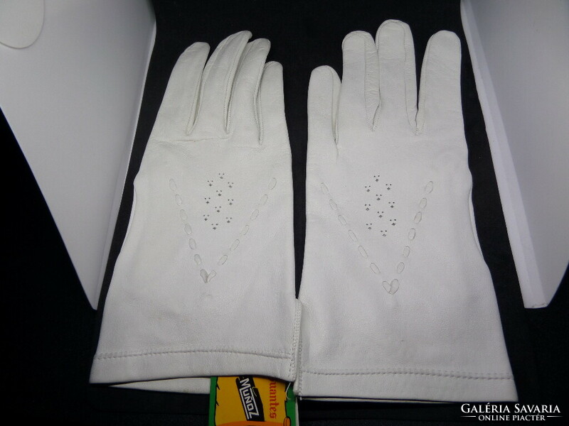 Guantes Munoz (Original) New! Vintage 8 1/2 Spanish exclusive leather gloves