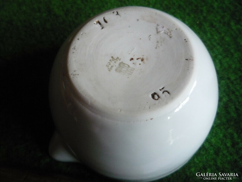 Small porcelain hand mortar.