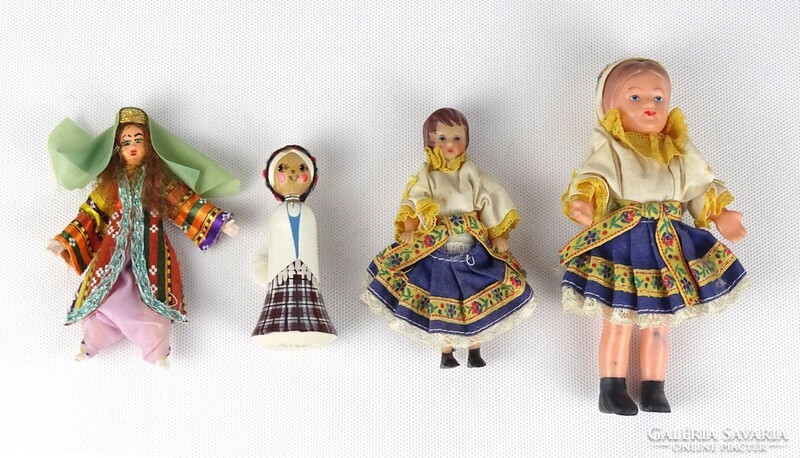 1M292 retro small doll package with clothes 4 pieces