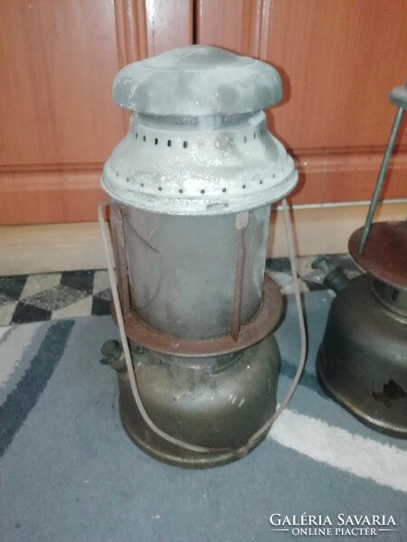 Gyűjteményből gázlámpák, Vihar lámpák, nagyok a hibákat fényképezte.a képeken látható állapotban van