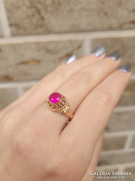 Antique 14k rose gold ruby stone ring with openwork head!
