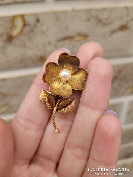 Antique 14k gold rose or flower brooch with real pearl in the middle, beautifully crafted!!!