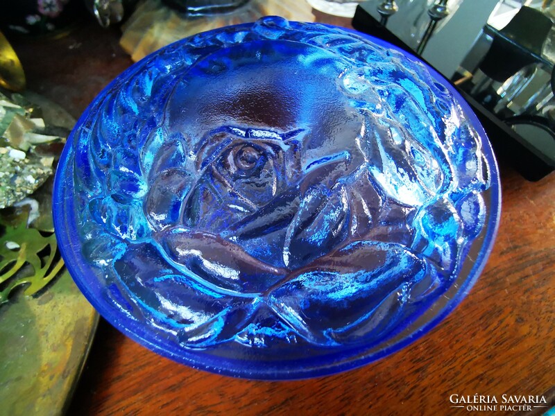 Art deco rosy blue glass bonbonier