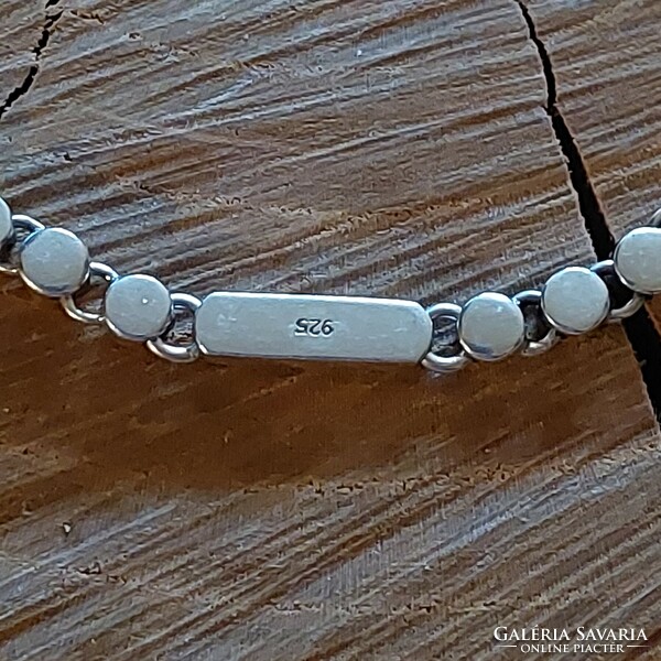 Silver esprit necklace made of special beads