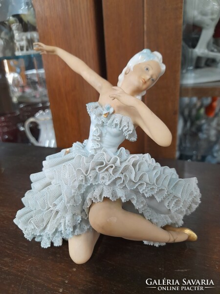 German, Germany Unterweissbach 1940-1958, Heinz Schaubach-Wallendorf ballerina porcelain figure. 16 Cm.