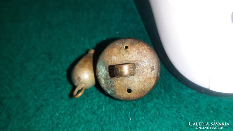 2 pieces of silver marked button