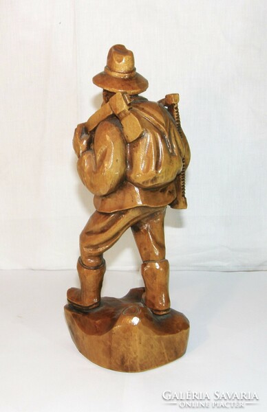 Lumberjack carved wooden statue - 26 cm
