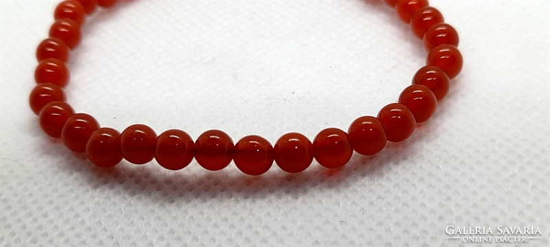 Women's mineral bracelet made of carnelian 4 mm beads
